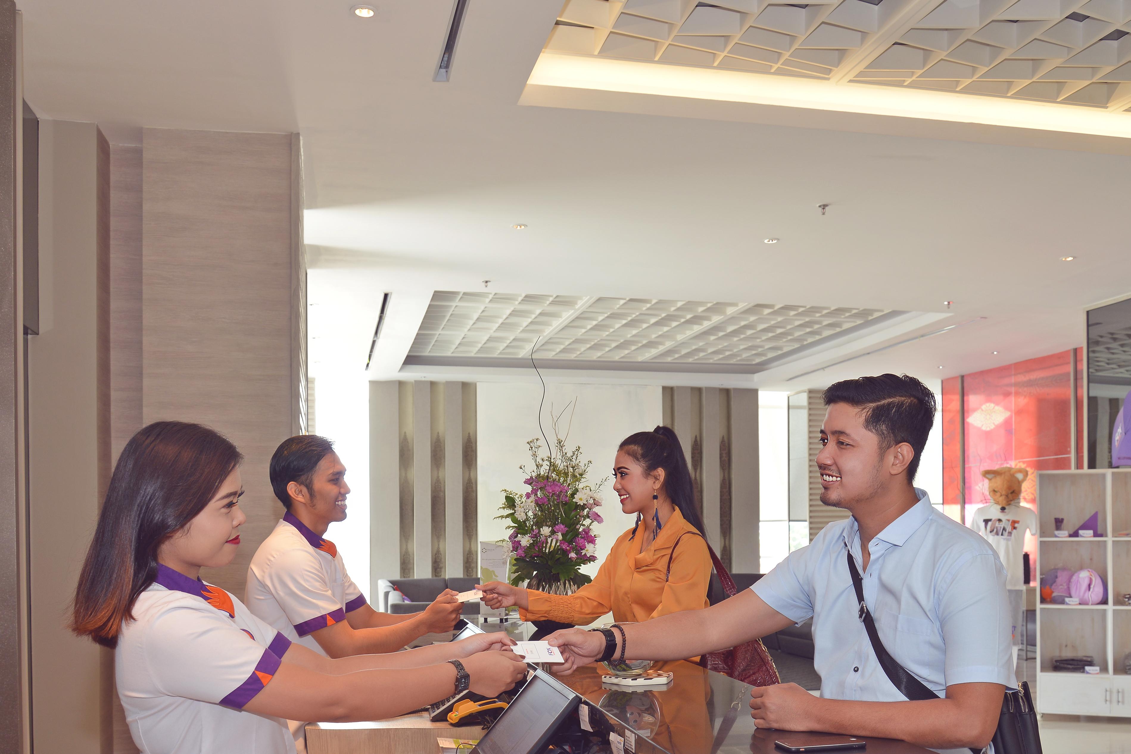 FOX Hotel Pekanbaru Exterior foto